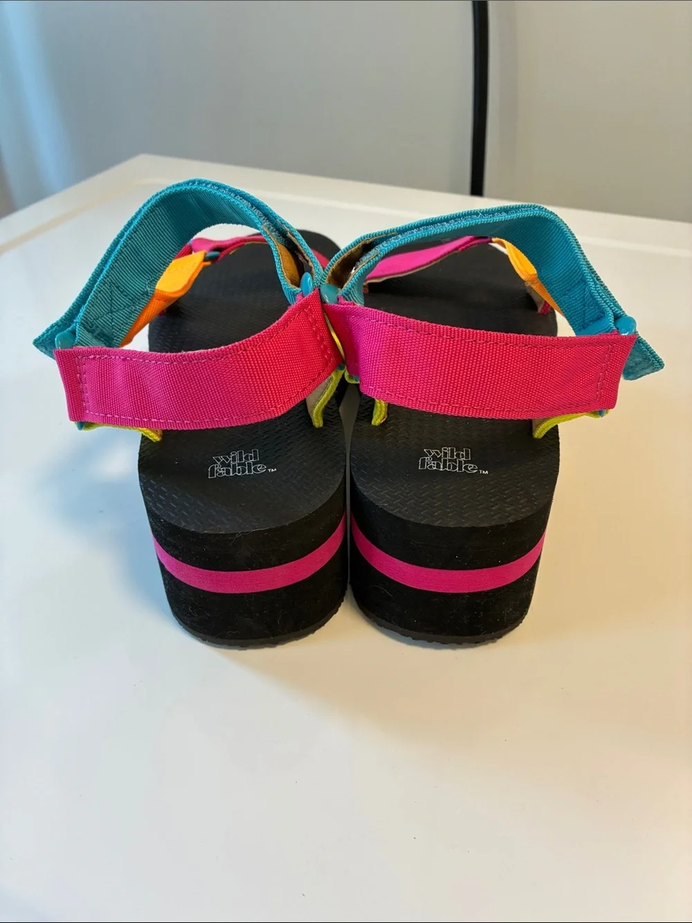 WILD FABLE Colorblock Vibrant Strappy Sandals - Pink, Teal, Orange size 10 - Picture 3 of 7